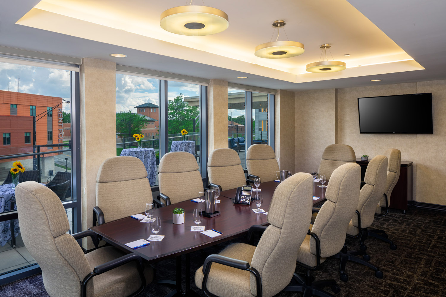 Boardroom at Kent State Hotel