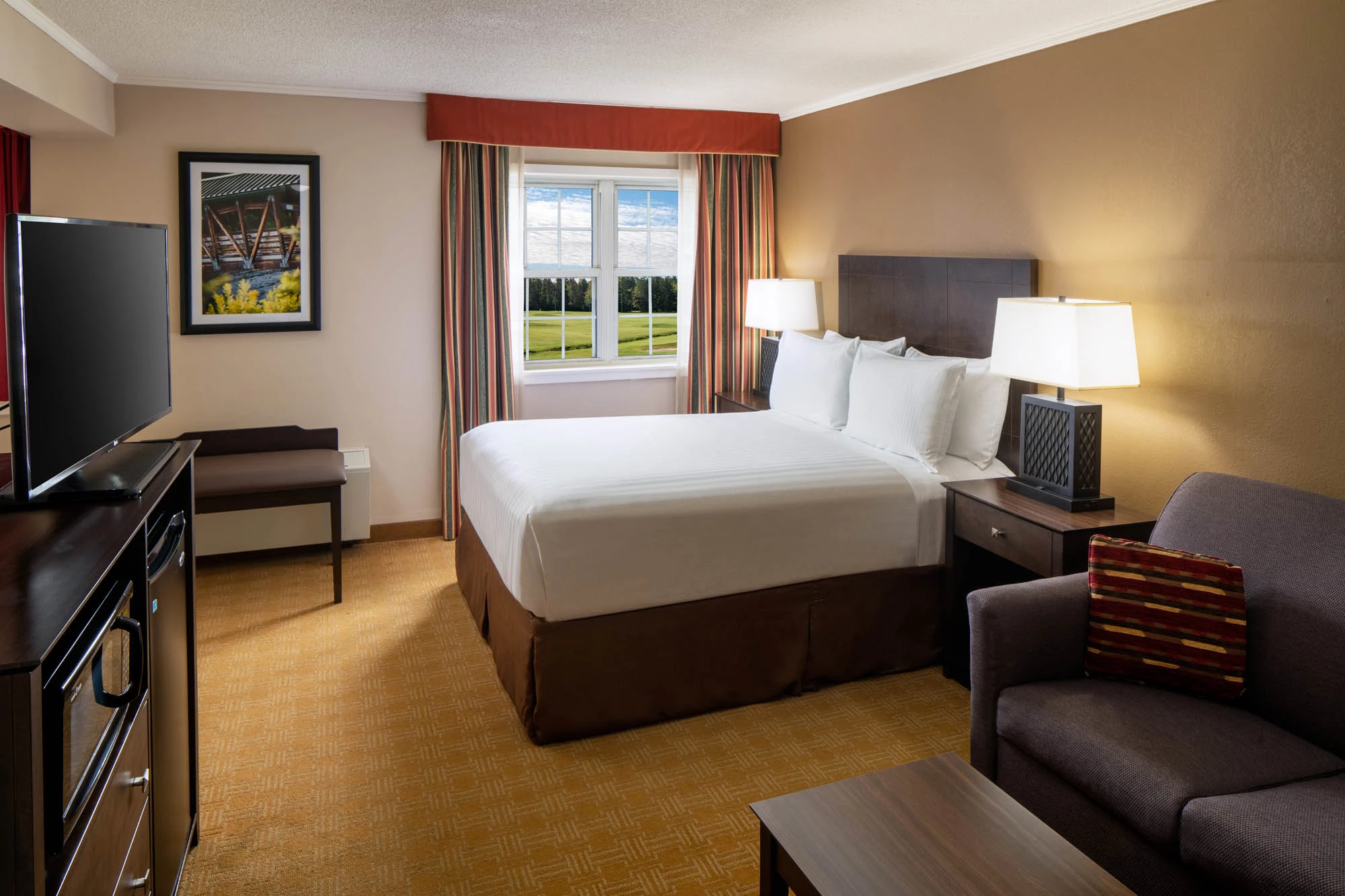 King Room at Best Western University Inn