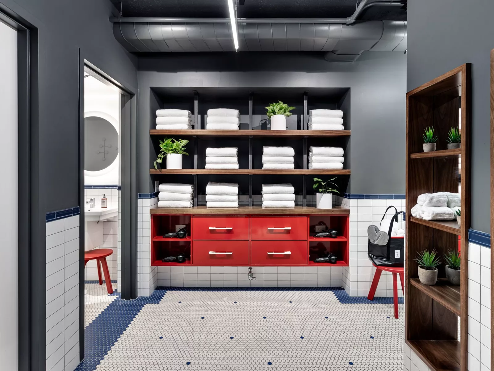 Quad Room