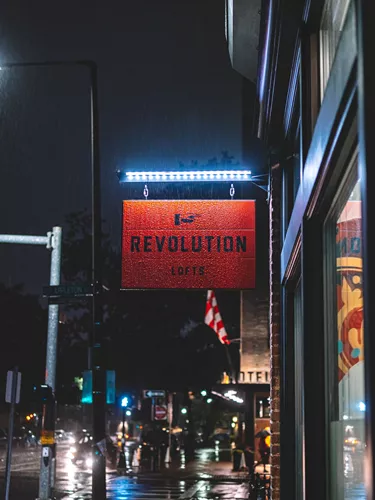 Group Rates and Specials at the Revolution Hotel