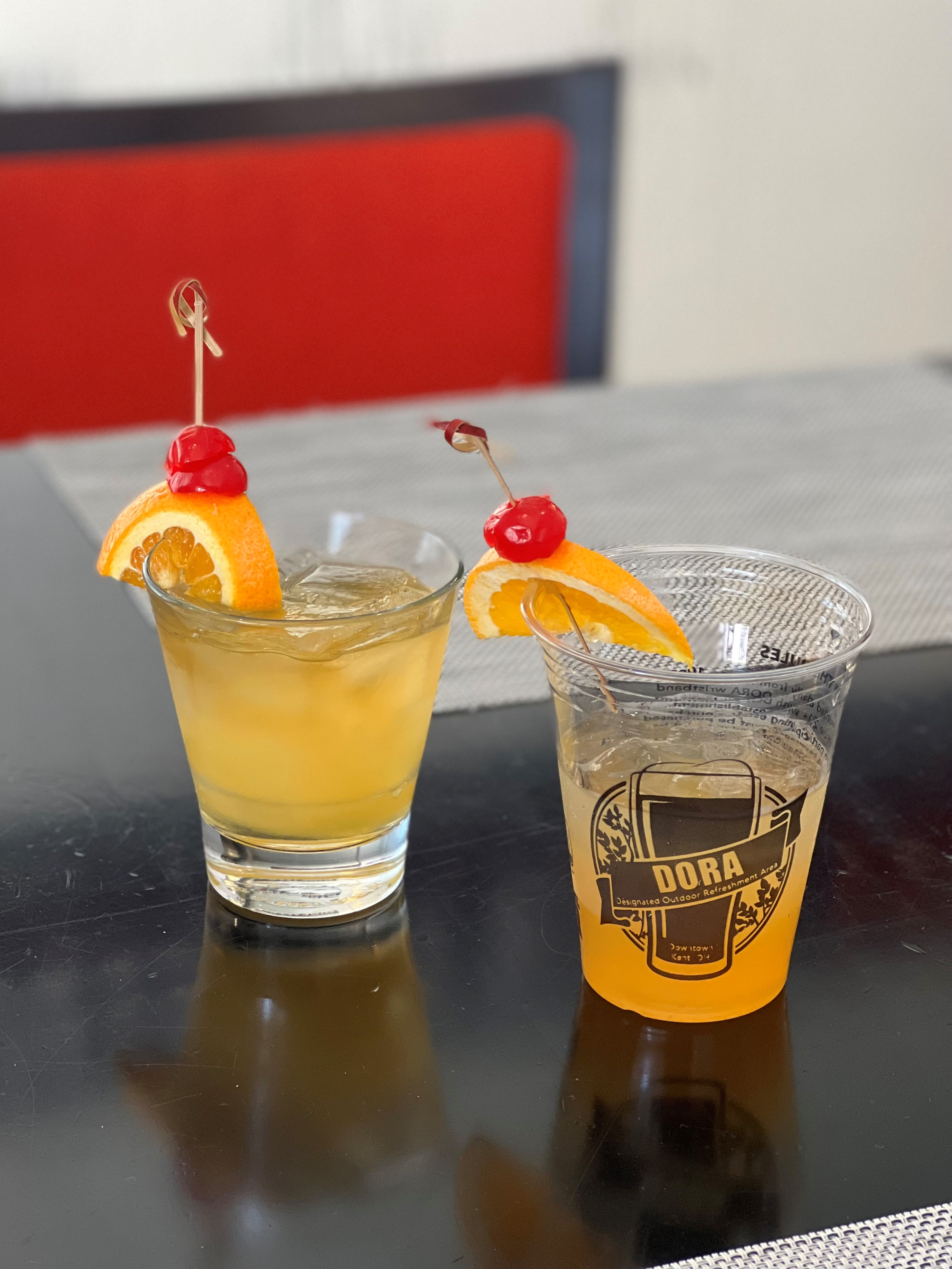 Friends enjoying Cocktails