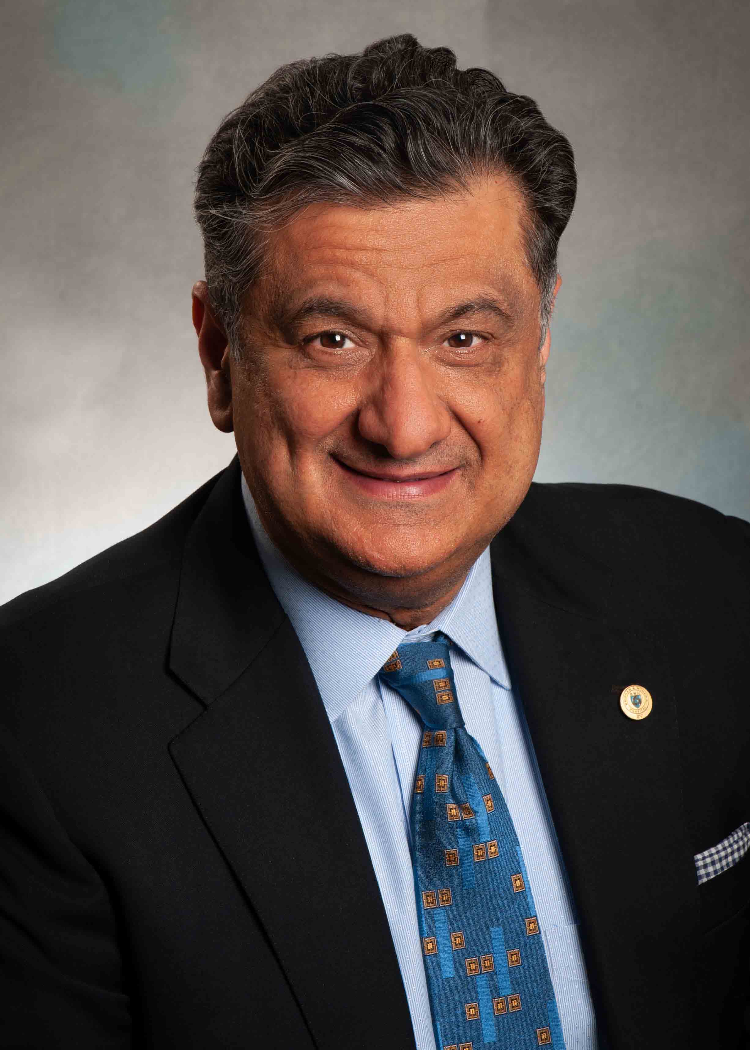 Brigham MS Center | Bakshi Lab