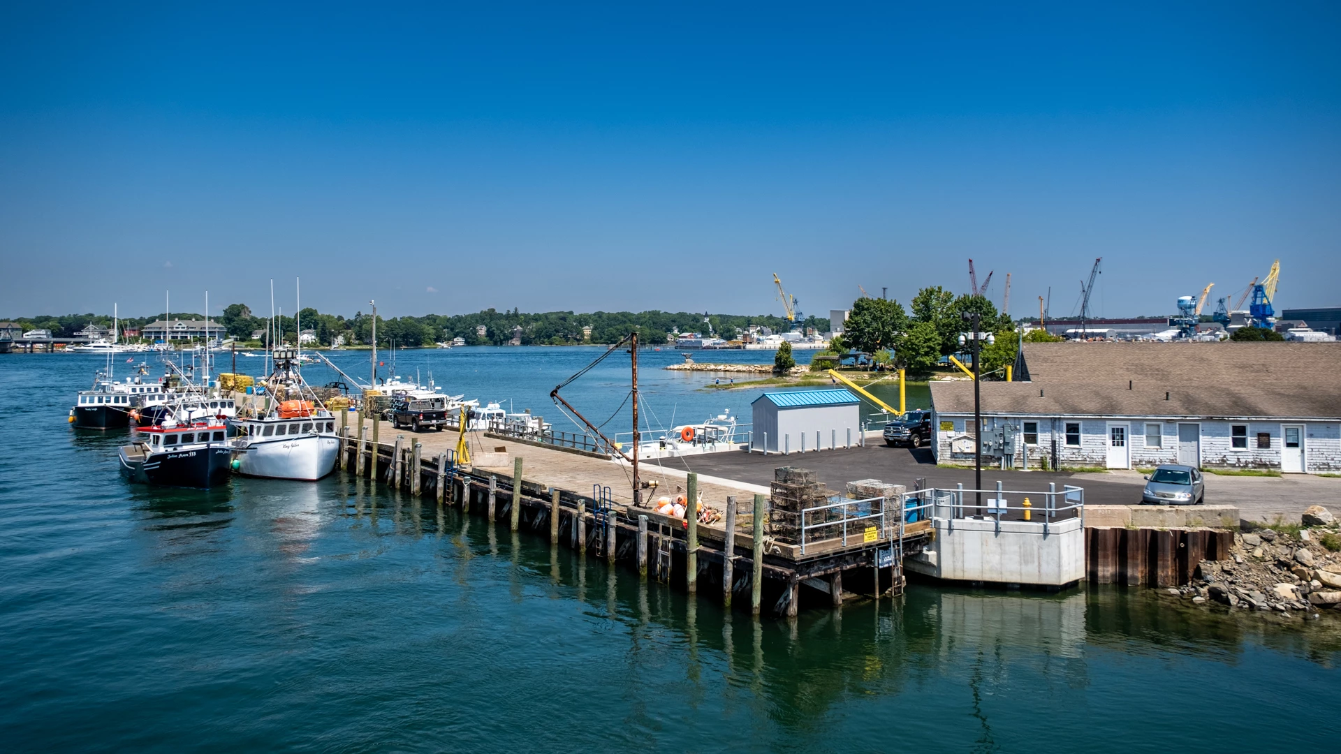 Commercial + Municipal Construction