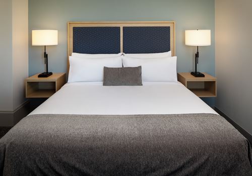 Image of Standard King