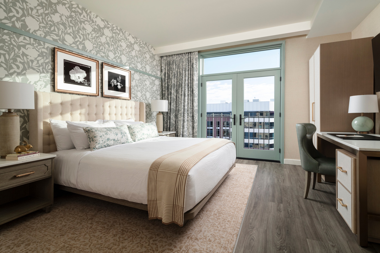 King guest room at The Benson Hotel