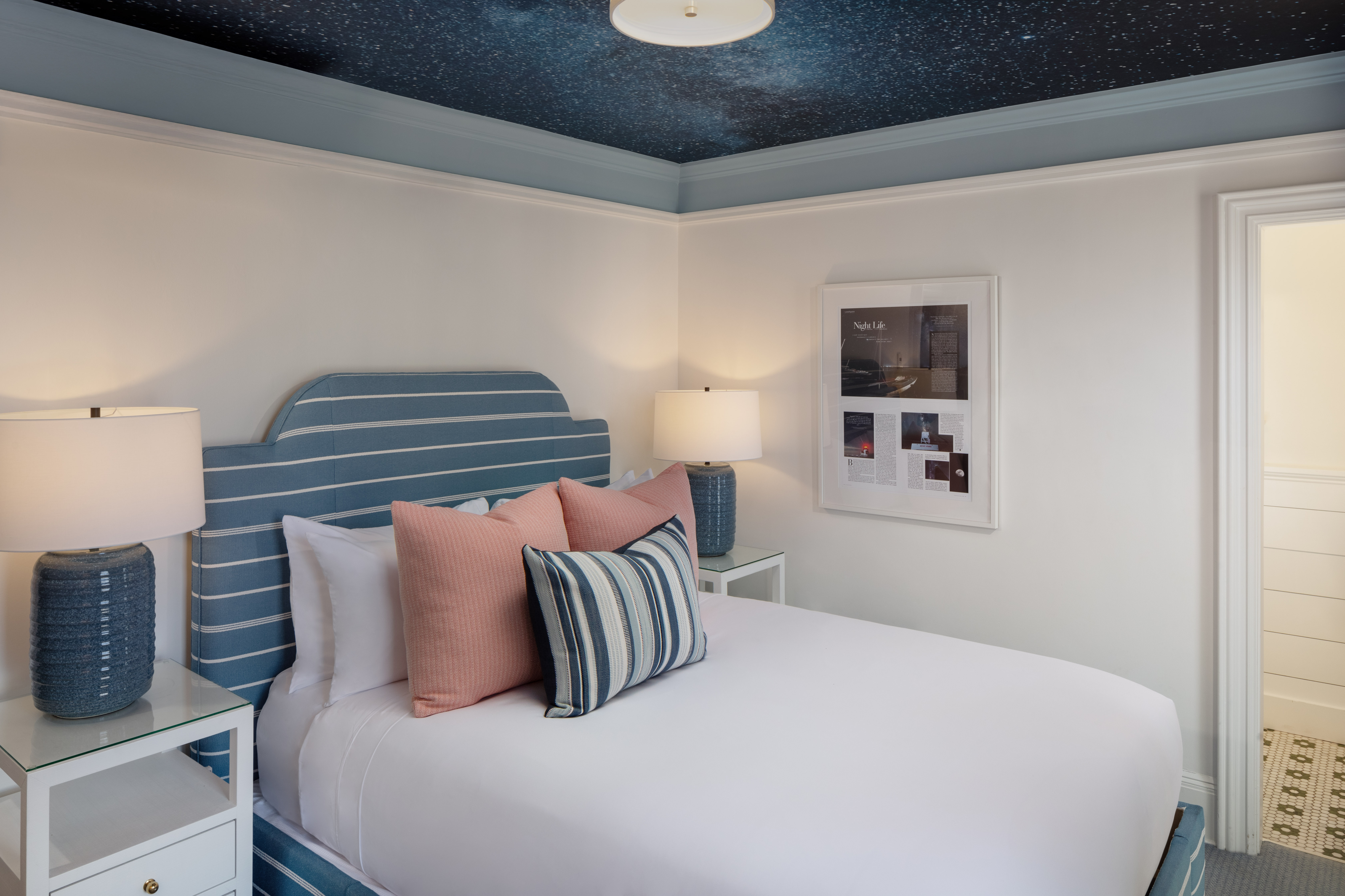 Image of a Standard Queen Rooms (QQ) – Timeless Comfort with a Historic Twist Room