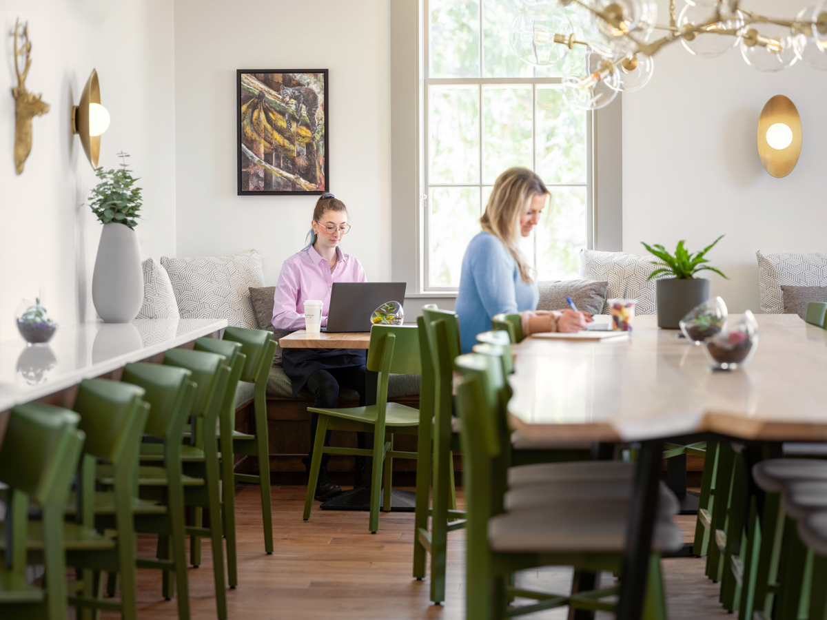 People studying in MajorMinor